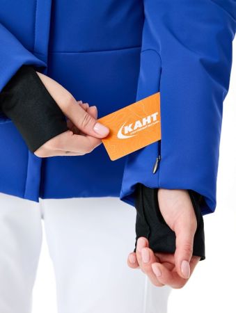 Куртка горнолыжная Poivre Blanc с иск.мехом W24-0802-WO/A синий в Новороссийске