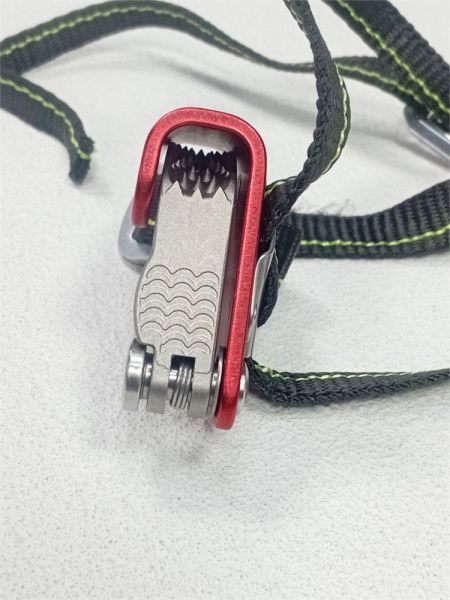  Зажим ножной Guru Glide right в Новороссийске  