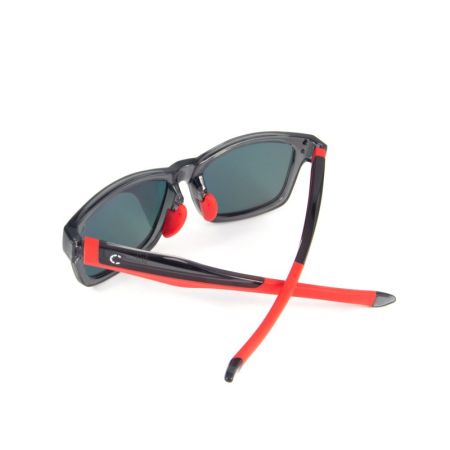 Купить Очки Следопыт Ultima в футляре,линзы grey with red revo в Новороссийске